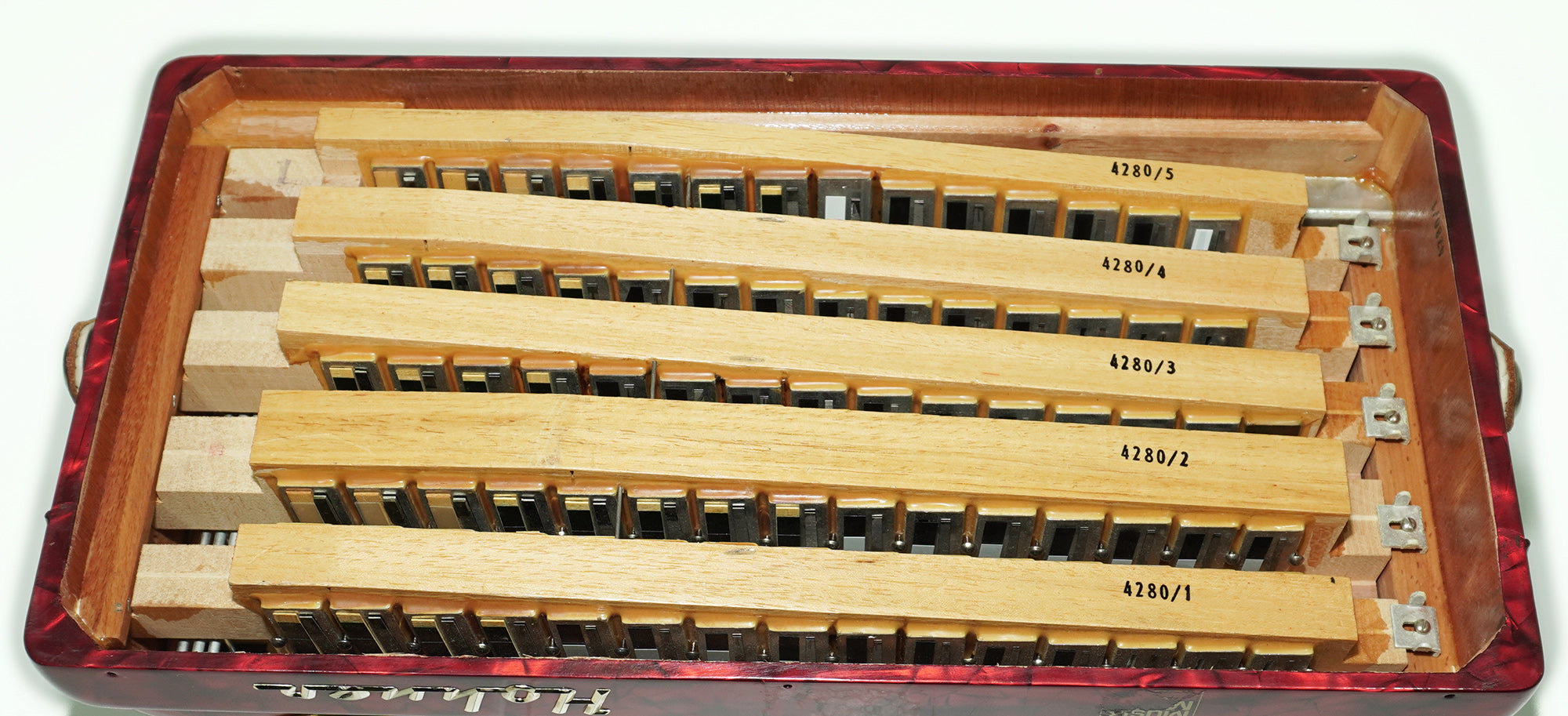 Hohner Riviera III 5 Row Lightweight Button Accordion 96 Bass made in Germany, C Griff, New Straps, Original Accordeone de Botones, 2616