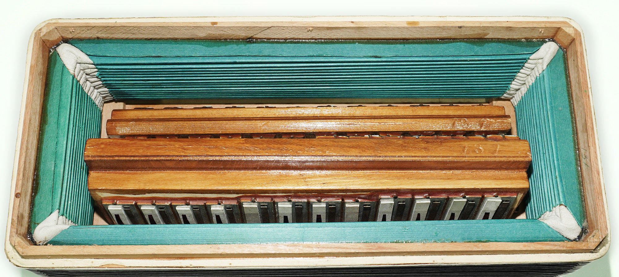 Bayan Belarus 3 Row Chromatic Button Accordion, made in USSR Vintage Bayan B System, New Straps, Soviet Garmoshka, 2622