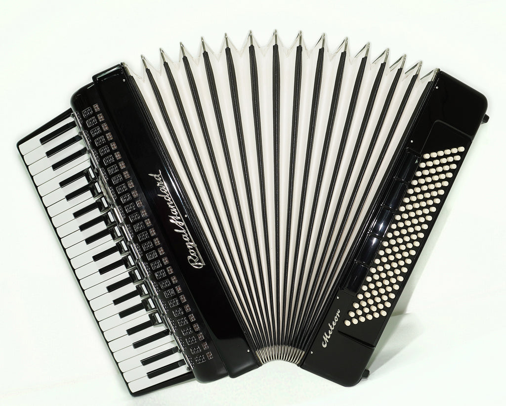 Royal Standard Meteor Full Size Accordion made in Germany, 120 Bass Concert Piano Akkordeon for Adults, New Straps and Soft Bag for Gift, 2626