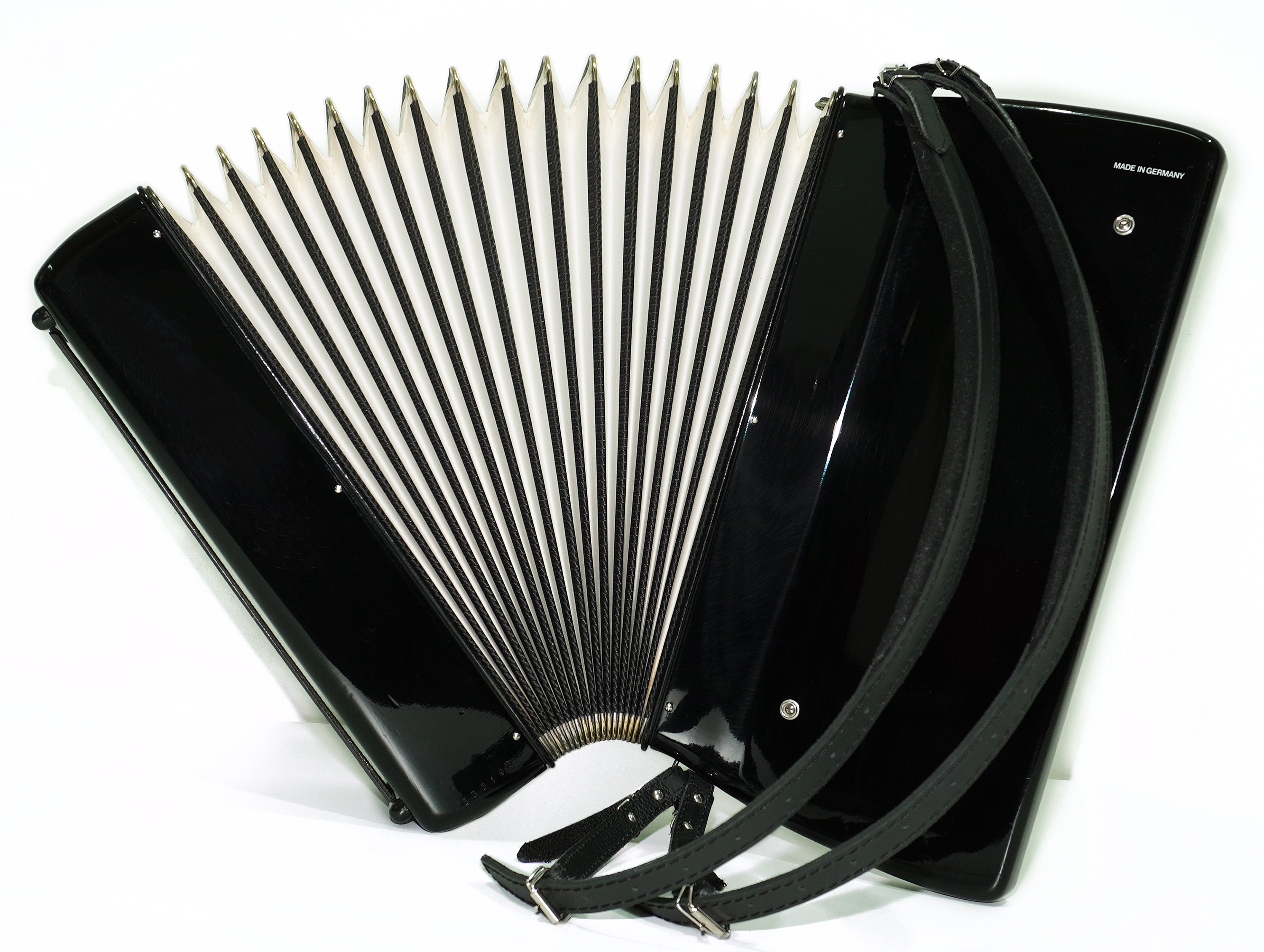 Hohner Tango IV S Vintage Piano Akkordeon Made in Germany, Akkordeon mit Original Qualitätsklaviatur, inkl. Riemen und Hartschalenkoffer, Erstaunlicher Klang! 2639