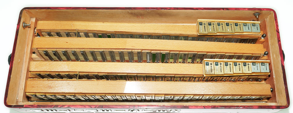 Weltmeister Grandina Button Accordion 120 Bass, made in Germany, 5 Row Bayan B Griff, Straps and Soft Case, Vintage Professional Accordion, 2642