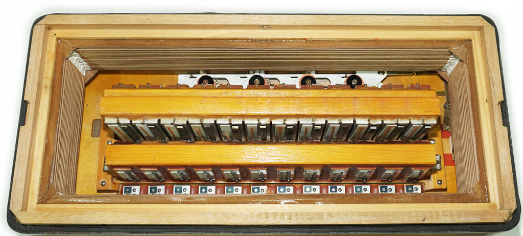 Vintage Lignatone Delicia Melodia VIII Pianoakkordeon 80 Bässe, hergestellt in der Tschechoslowakei, neue Riemen, originales Tasteninstrument, 2647