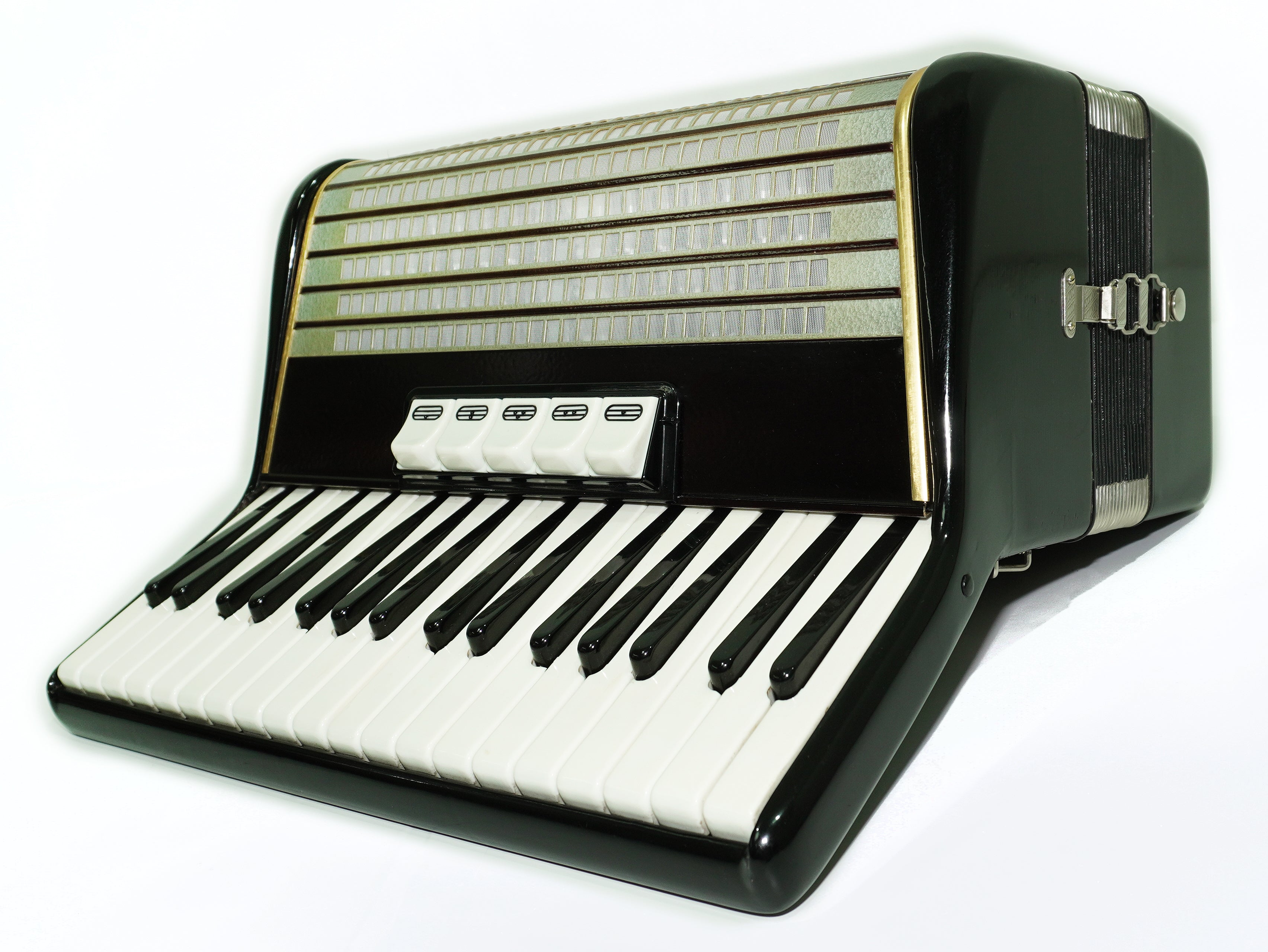 Weltmeister Accordion 80 Bass, made in Germany, New Straps and Soft Case for Gift, Original Keyboard Piano Accordian Instrument, 2643