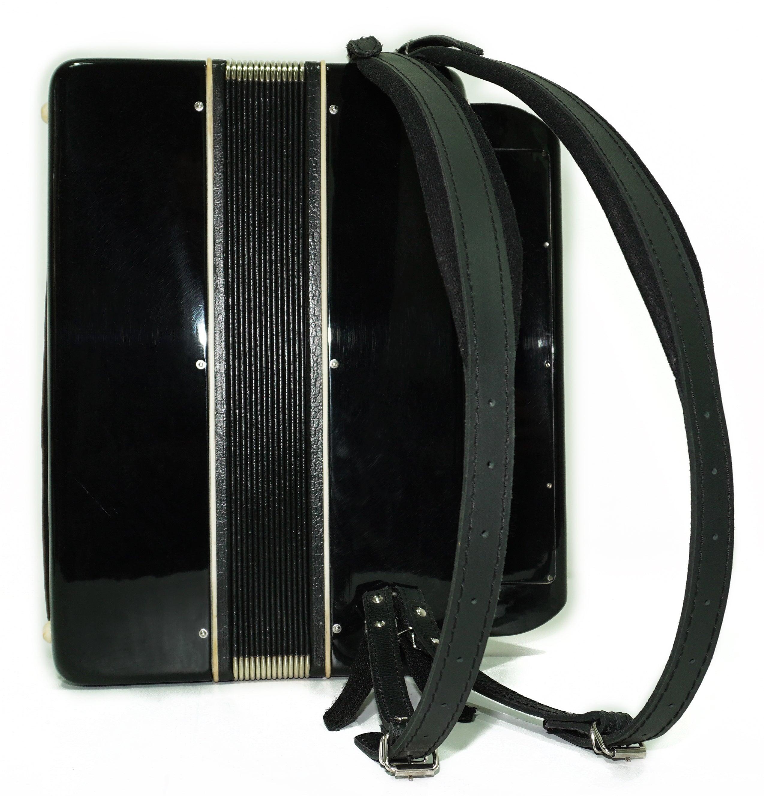 Converter Bayan Rubin 5 Free Bass und Stradella, 120-Bass-Knopfakkordeon, russisches Vintage-Bajan-Akkordeon, mit Riemen und Hartschalenkoffer, 2650
