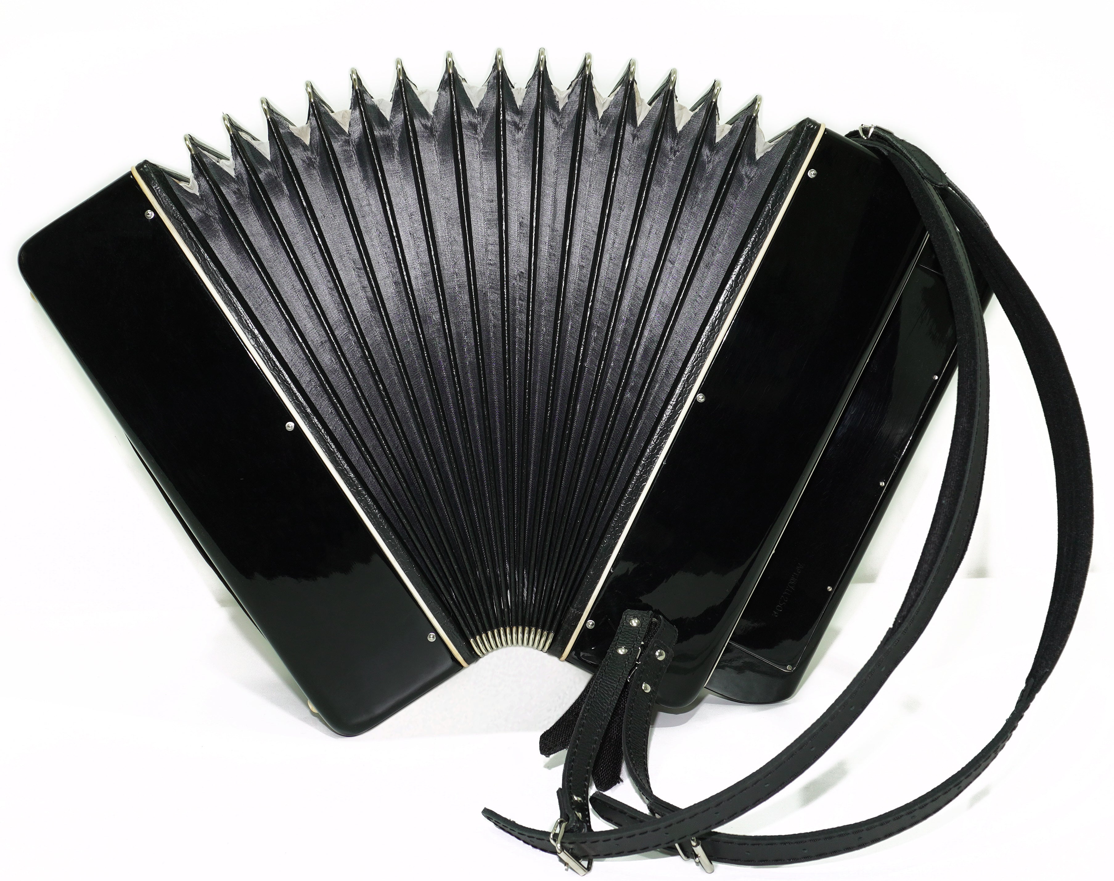 Converter Bayan Rubin 5 Free Bass und Stradella, 120-Bass-Knopfakkordeon, russisches Vintage-Bajan-Akkordeon, mit Riemen und Hartschalenkoffer, 2650