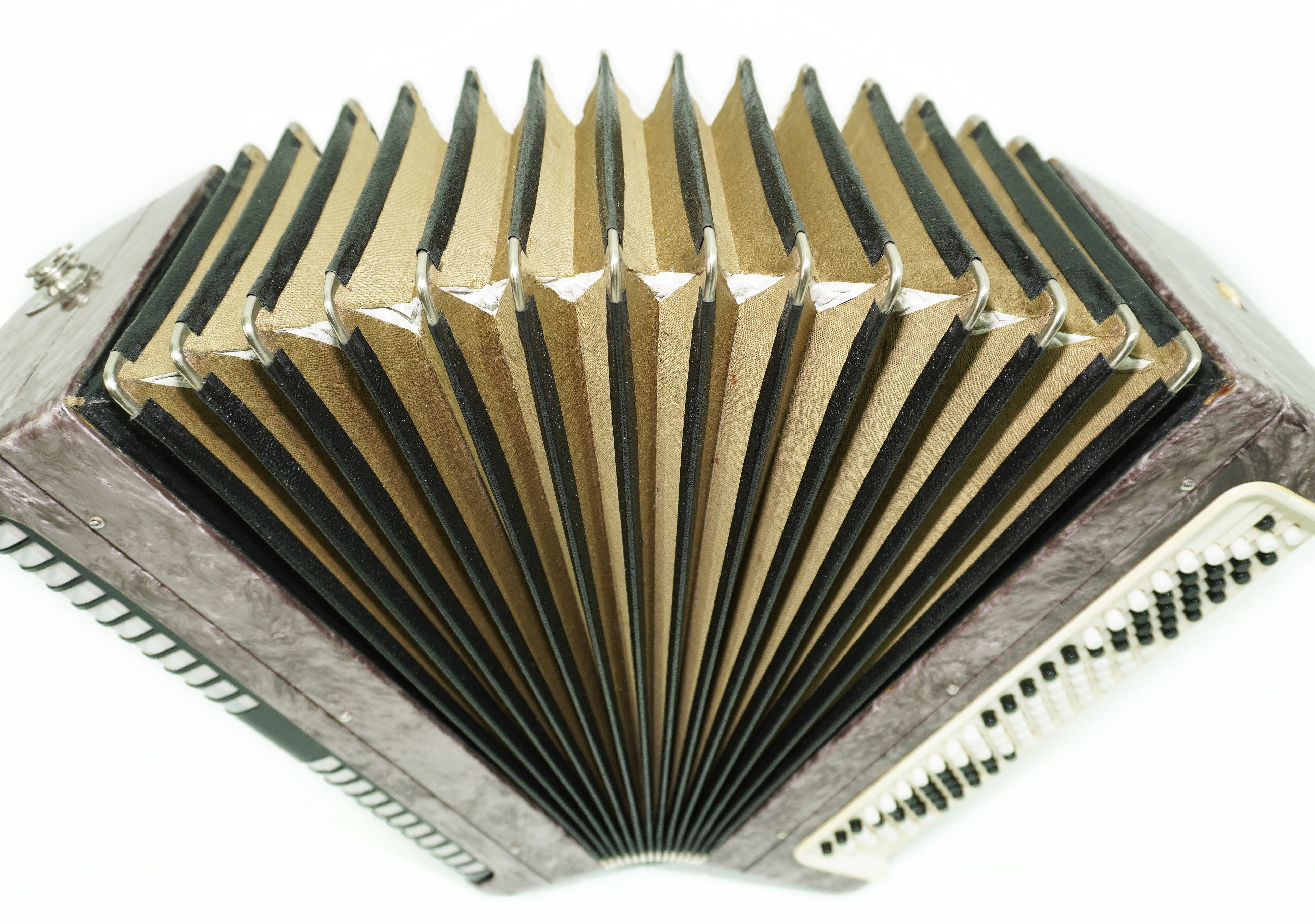 Tulskiy Russian Bayan Etude, 3 Row Chromatic Button Accordion, B System, Straps and Hard Case, Soviet Garmoshka Tula, 2657