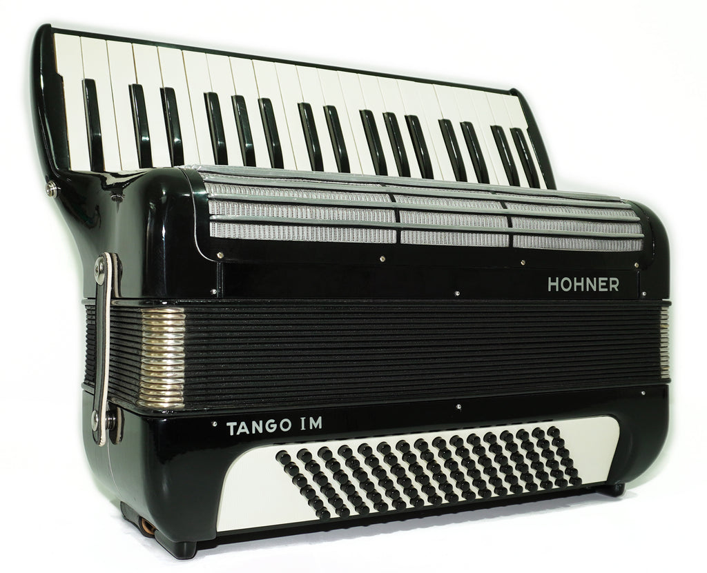 Hohner Tango IM Vintage-Pianoakkordeon, 96 Bässe, hergestellt in Deutschland, leichtgewichtiges Original-Tastaturakkordeon, mit neuen Gurten, 2662