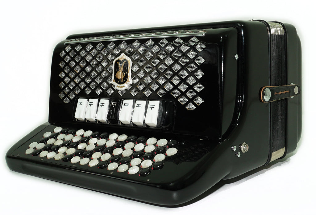 Paolo Soprani 5 Rows Button Accordion 96 Bass made in Italy, B Griff Accordeone de Botones, Original Straps and Hard Case, 2660