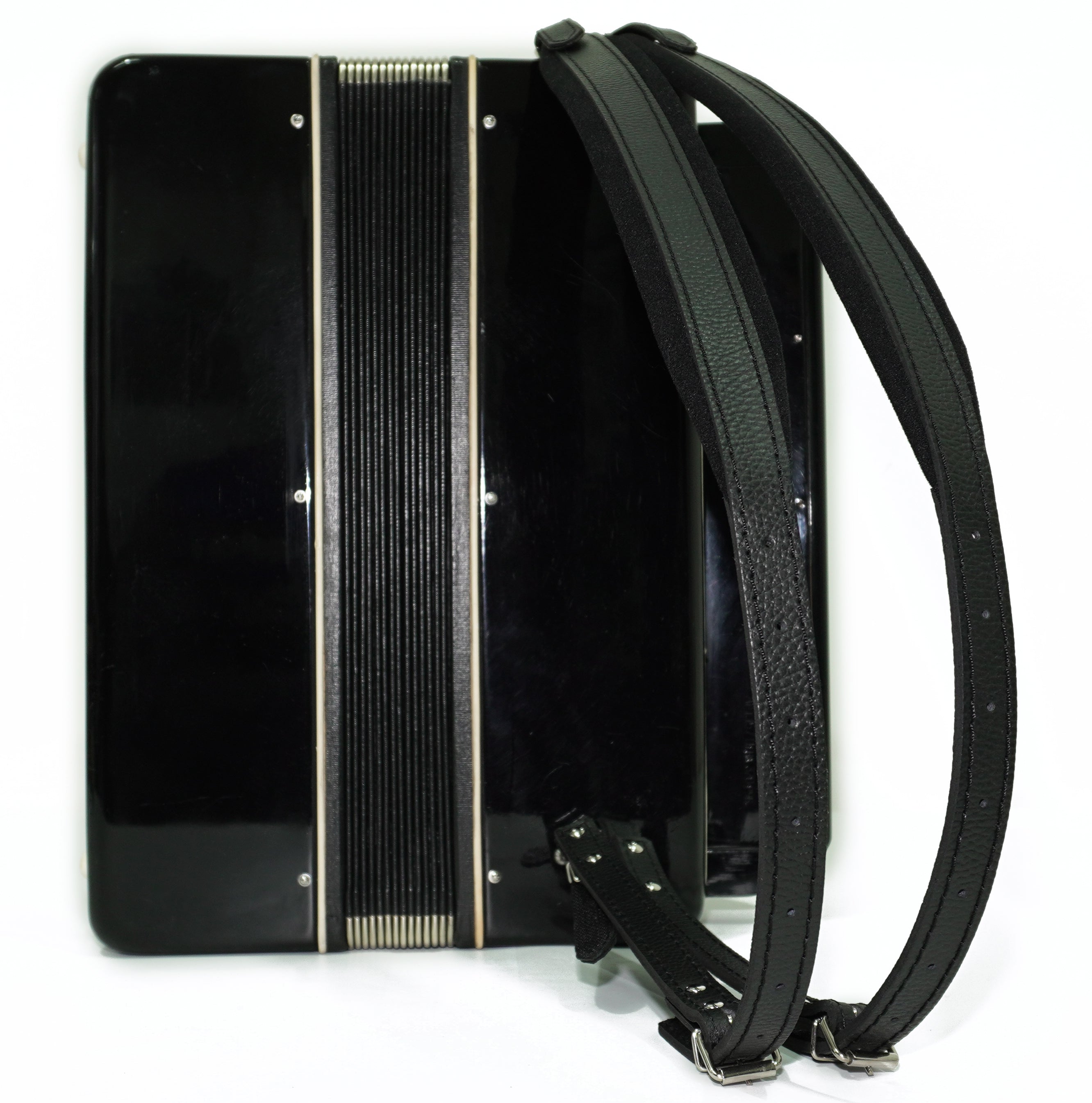 Converter Bayan Rubin 3 Free Bass and Stradella, 120 Bass Button Accordion, Vintage Russian Bayan Accordian, with Straps and Soft Case, 2676