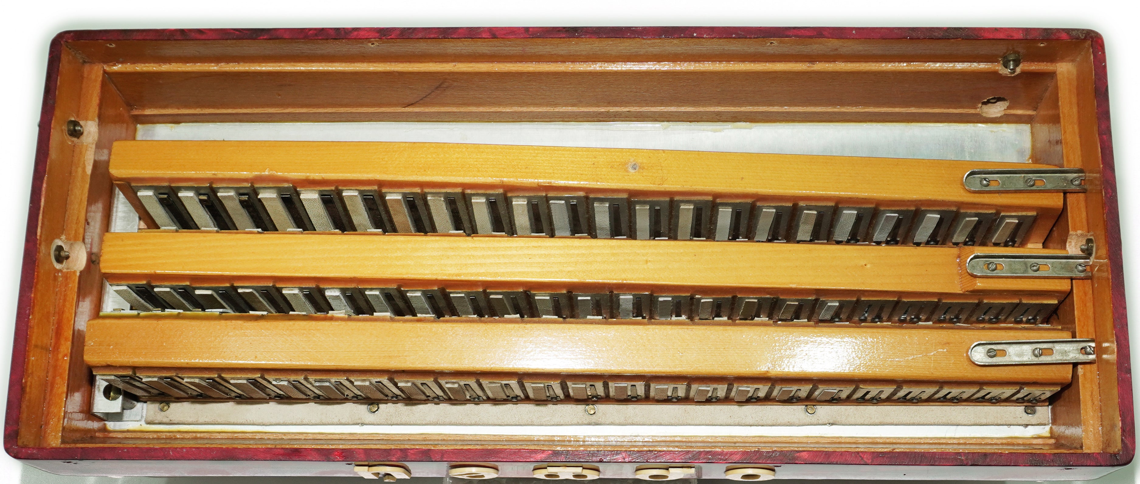 Vintage Bayan Orfey 5-reihiges Knopfakkordeon 120 Bässe, neue Riemen und Softcase als Geschenk, Konzertakkordeon für Erwachsene, Original sowjetisches Bayan, 2677