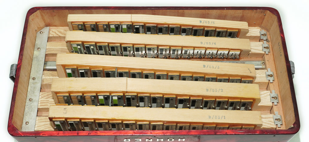 Vintage Hohner Accordina II C Griff Button Accordion 96 Bass, made in Germany, with New Straps and Hard Case, Original Accordeone de Botones, 2686