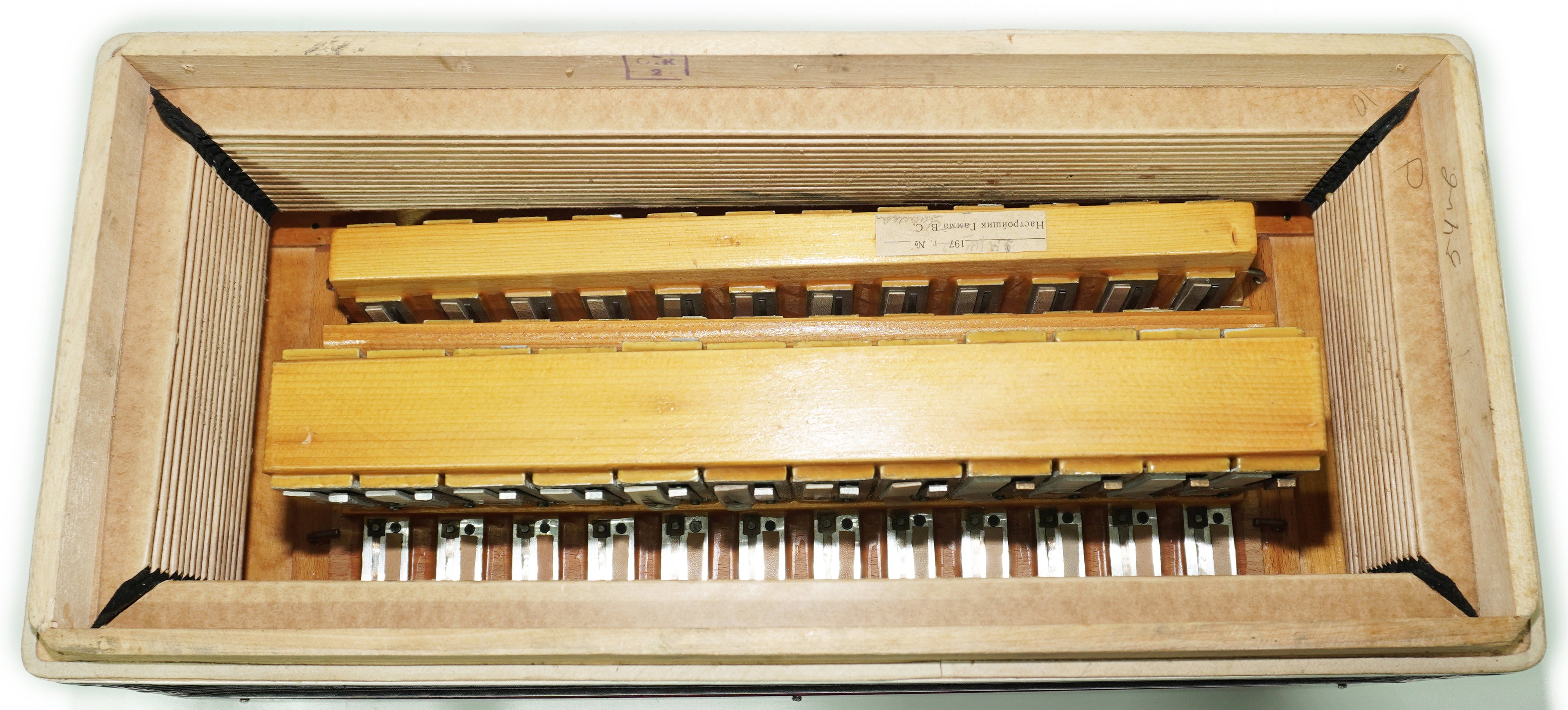 Bajan Akkordeon Tonica, Knopfakkordeon Instrument 100 Bässe, Neue Riemen, Konzertina B-System, Sowjetische Mundharmonika gestimmt, 2693