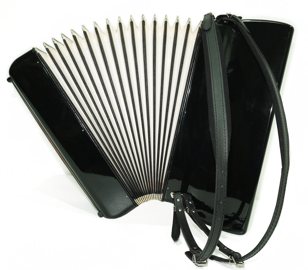 Hohner Tango VIM Accordion 120 Bass, made in Germany, Vintage Piano Accordion, incl. New Straps and Soft Case, 2694