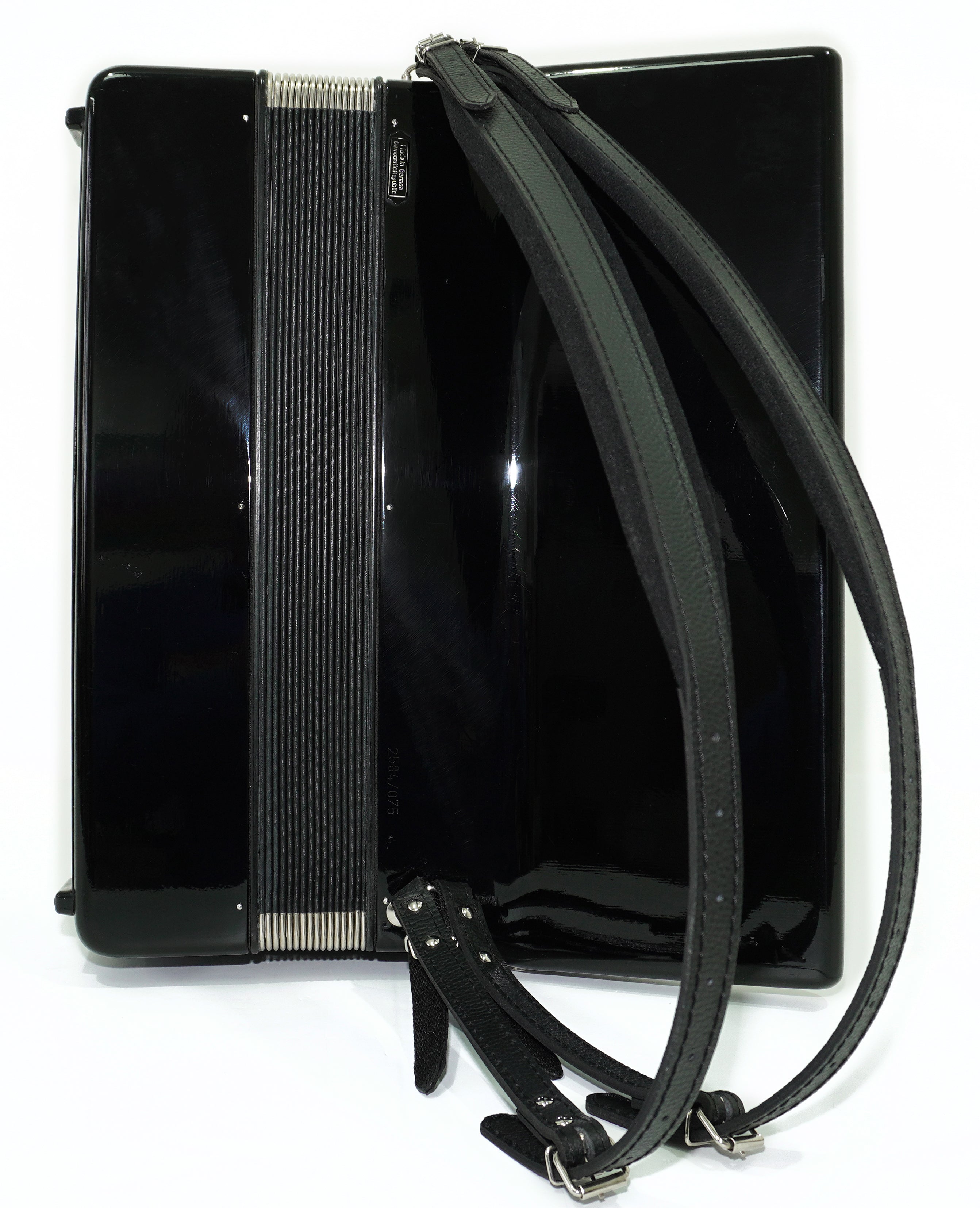 Close to New! Full Size Weltmeister Meteor Accordion 120 bass made in Germany, Concert Piano Akkordeon for Adults, Straps and Hard Case, 2696