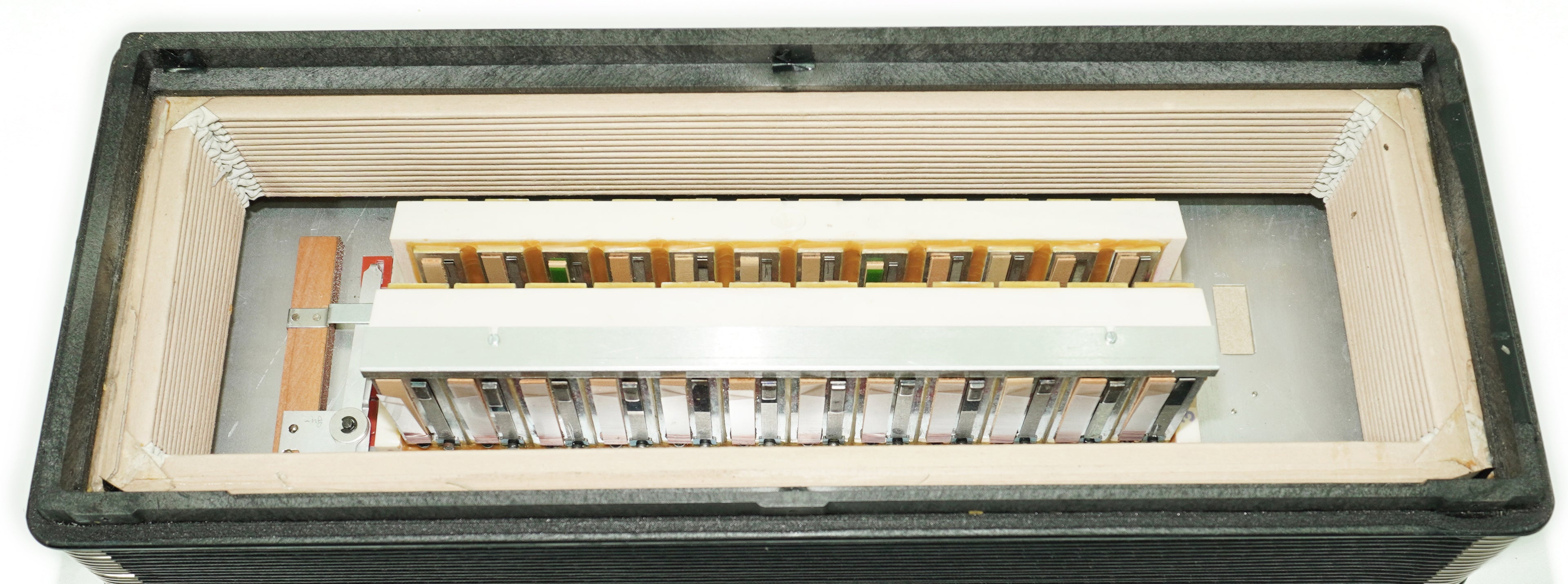 Close to New! Full Size Weltmeister Meteor Accordion 120 bass made in Germany, Concert Piano Akkordeon for Adults, Straps and Hard Case, 2696