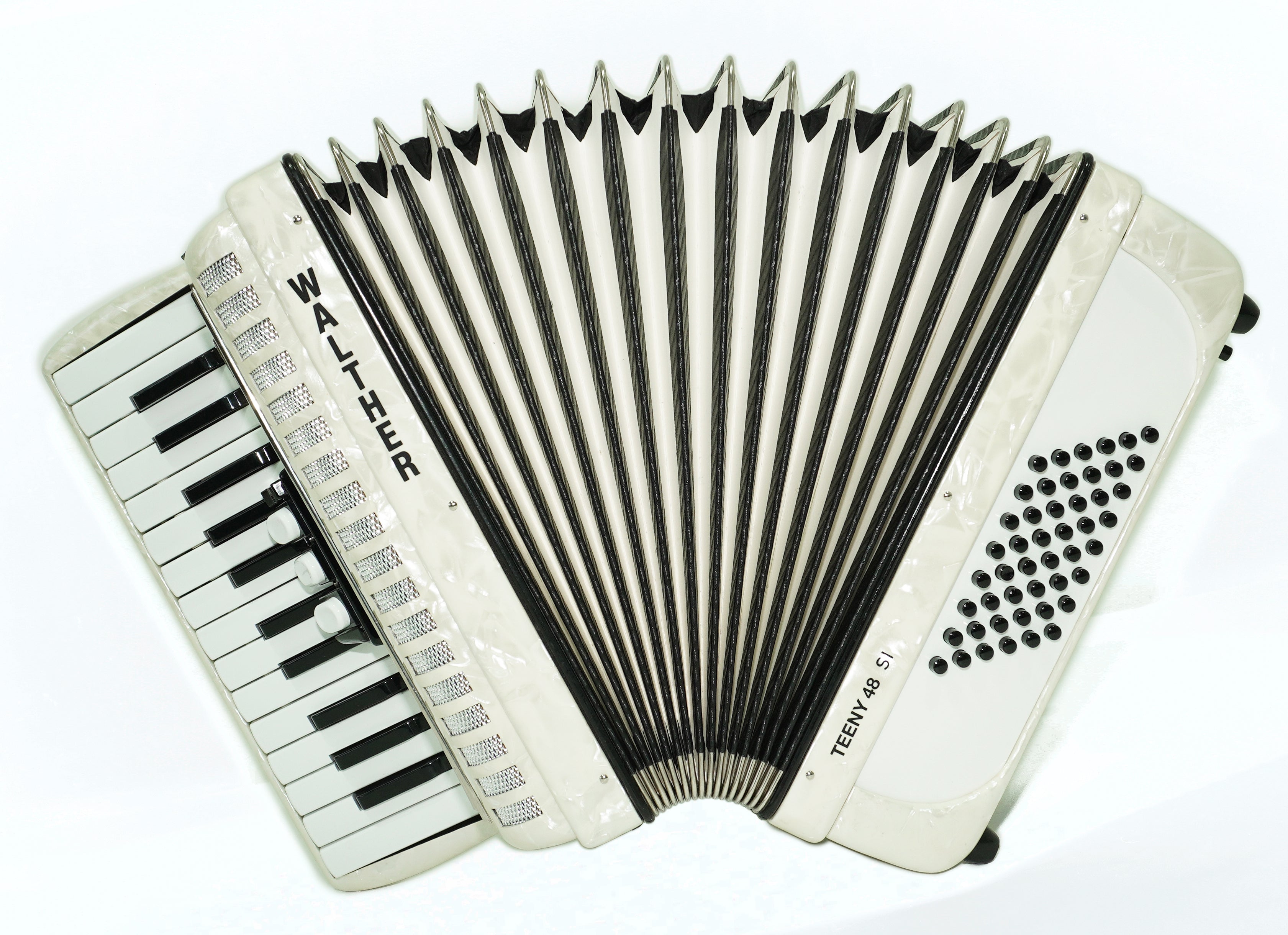 Close to New! Walther Teeny 48 Bass Lightweight Piano Accordion, German Akkordeon for Beginners Children Kids, Straps, Hard Case, 2697