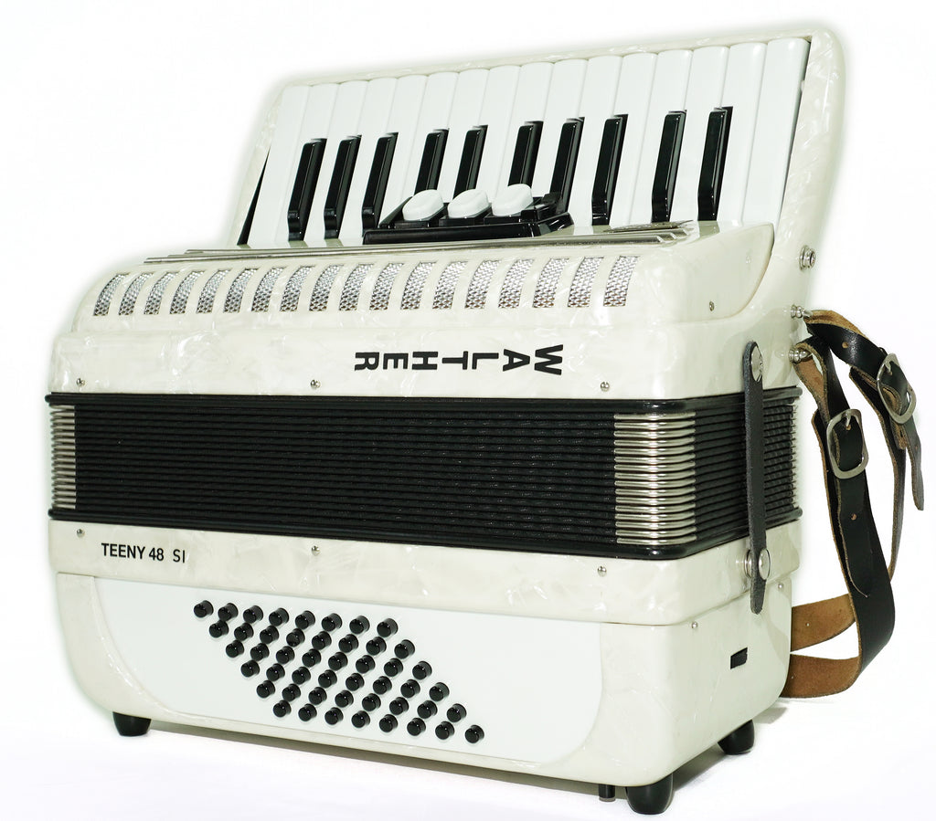 Close to New! Walther Teeny 48 Bass Lightweight Piano Accordion, German Akkordeon for Beginners Children Kids, Straps, Hard Case, 2697
