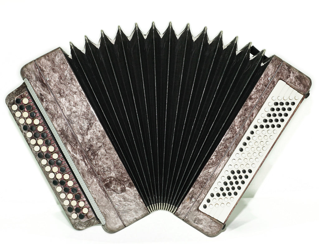 Tula Russian Bayan Tulskiy, 3 Row Chromatic Button Accordion, Vintage Music Box B System, New Straps and Soft Case, 2699