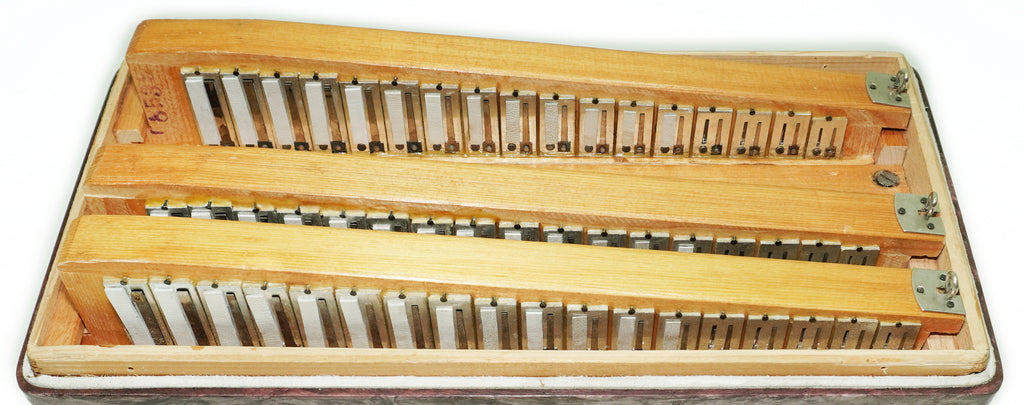 Tula Russian Bayan Tulskiy, 3 Row Chromatic Button Accordion, Vintage Music Box B System, New Straps and Soft Case, 2699