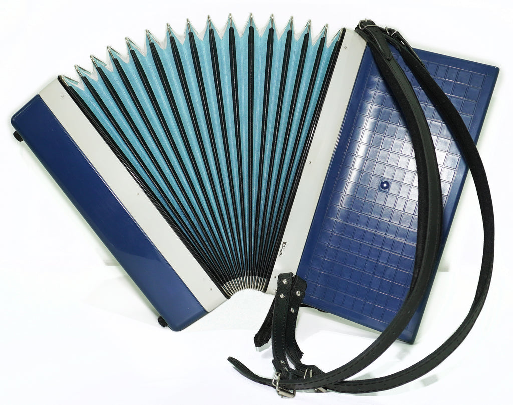 Weltmeister Cordal Accordion 80 Bass made in Germany, New Straps Soft Case for Gift, Vintage Keyboard Piano Accordian Musical Instrument, 2706