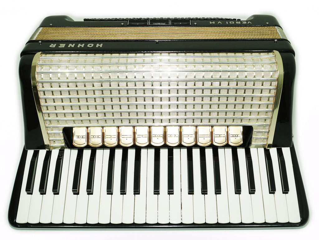 Full Size Horch DeLuxe Accordion 120 Bass, Original Concert Piano Accordion, made in Germany, New Straps and Soft Bag for Gift, 2720