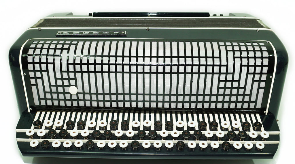 Converter Bayan Rubin 7 Free Bass and Stradella, 120 Bass Button Accordion, Vintage Russian Bayan Accordian with Straps and Case, 2717