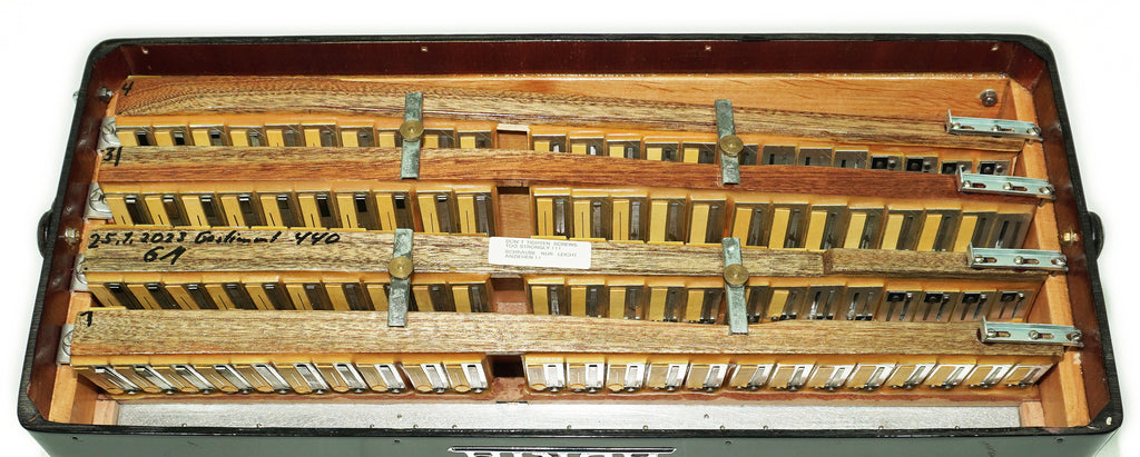 Adria Cromaton IV.A Grand Luxe 5 Row Button Accordion 120 Bass, made in Italy, Cassotto, C Griff, includes Straps and Hard Case, 2715
