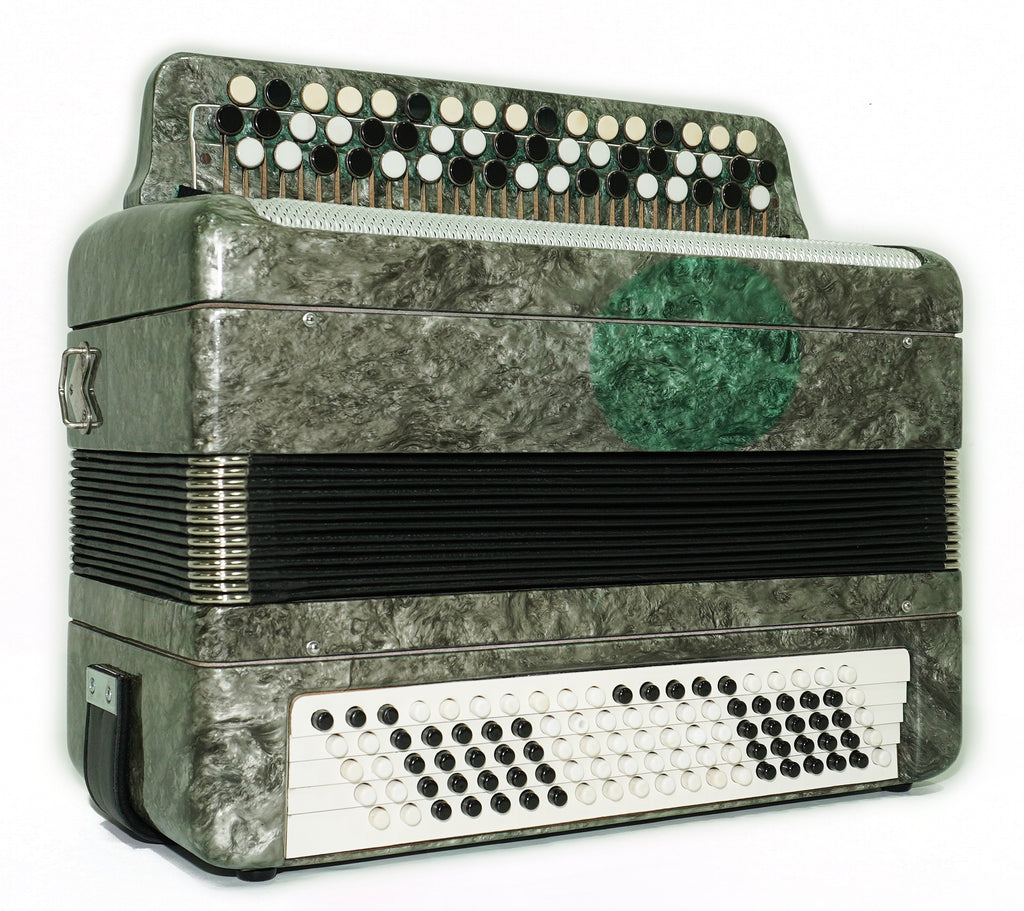 Russian Bayan Tulskiy, 3 Row Tula Chromatic Button Accordion, Vintage Music Box B System, New Straps and Soft Case, 2732