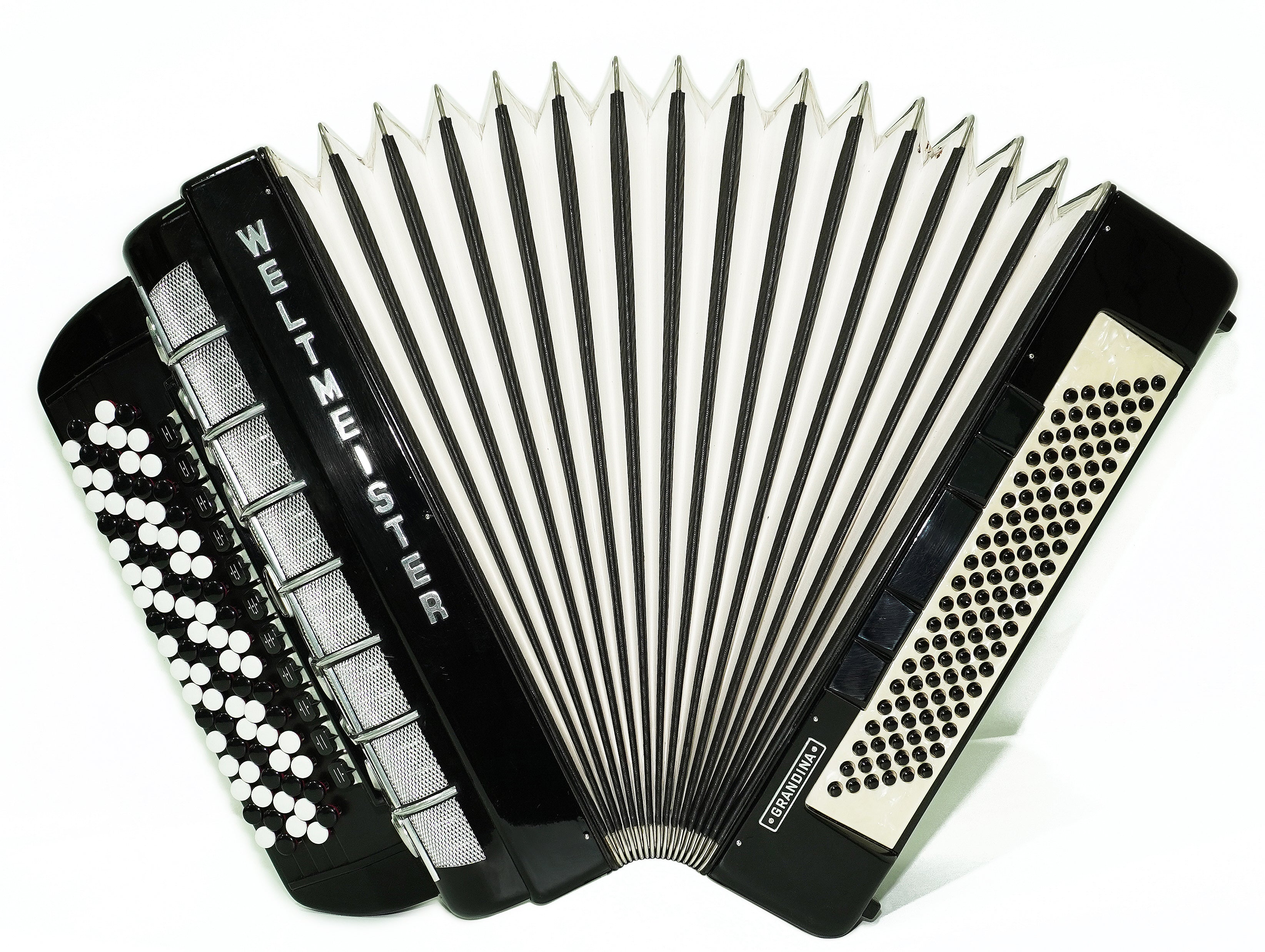 Weltmeister Grandina Button Accordion 120 Bass, made in Germany, 5 Row Bayan B Griff, Straps and Case, 2722