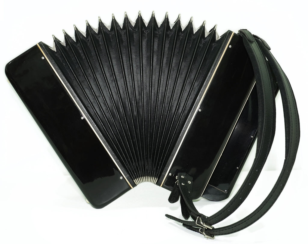 Converter Bayan Rubin 5 Free Bass and Stradella, 120 Bass Button Accordion, Vintage Russian Bayan Accordion, with Straps and Case, 2741