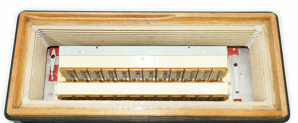Weltmeister Grandina Button Accordion 120 Bass, made in Germany, 5 Row Bayan B Griff, Straps and Case, 2738