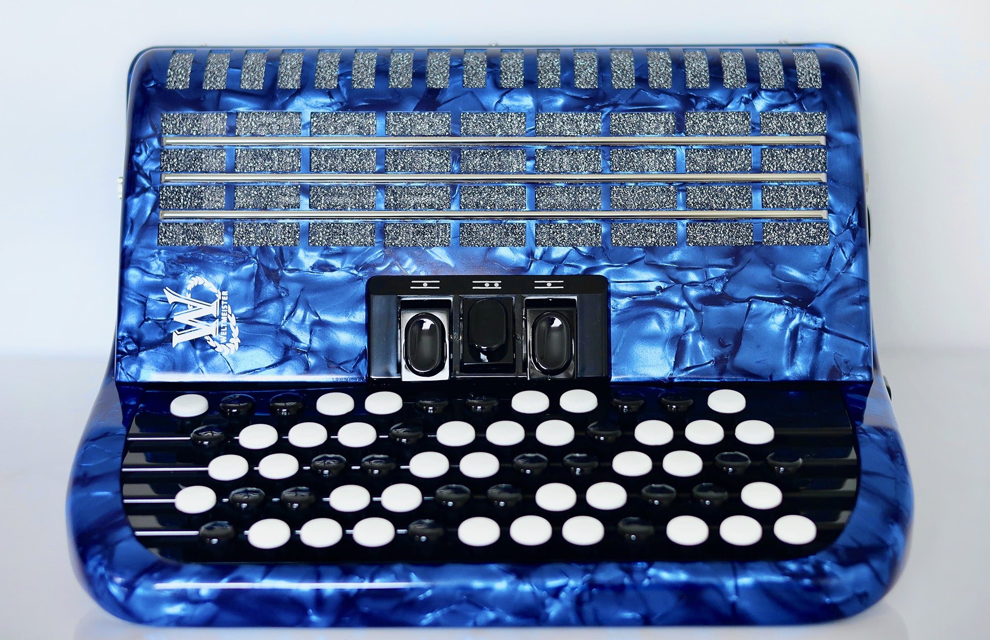 NEW Weltmeister Romance 602 Button Accordion, made in Germany, 72 Bass buttons, Lightweight Accordion B-Gripp, Blue, Straps and Case, Shipping from USA