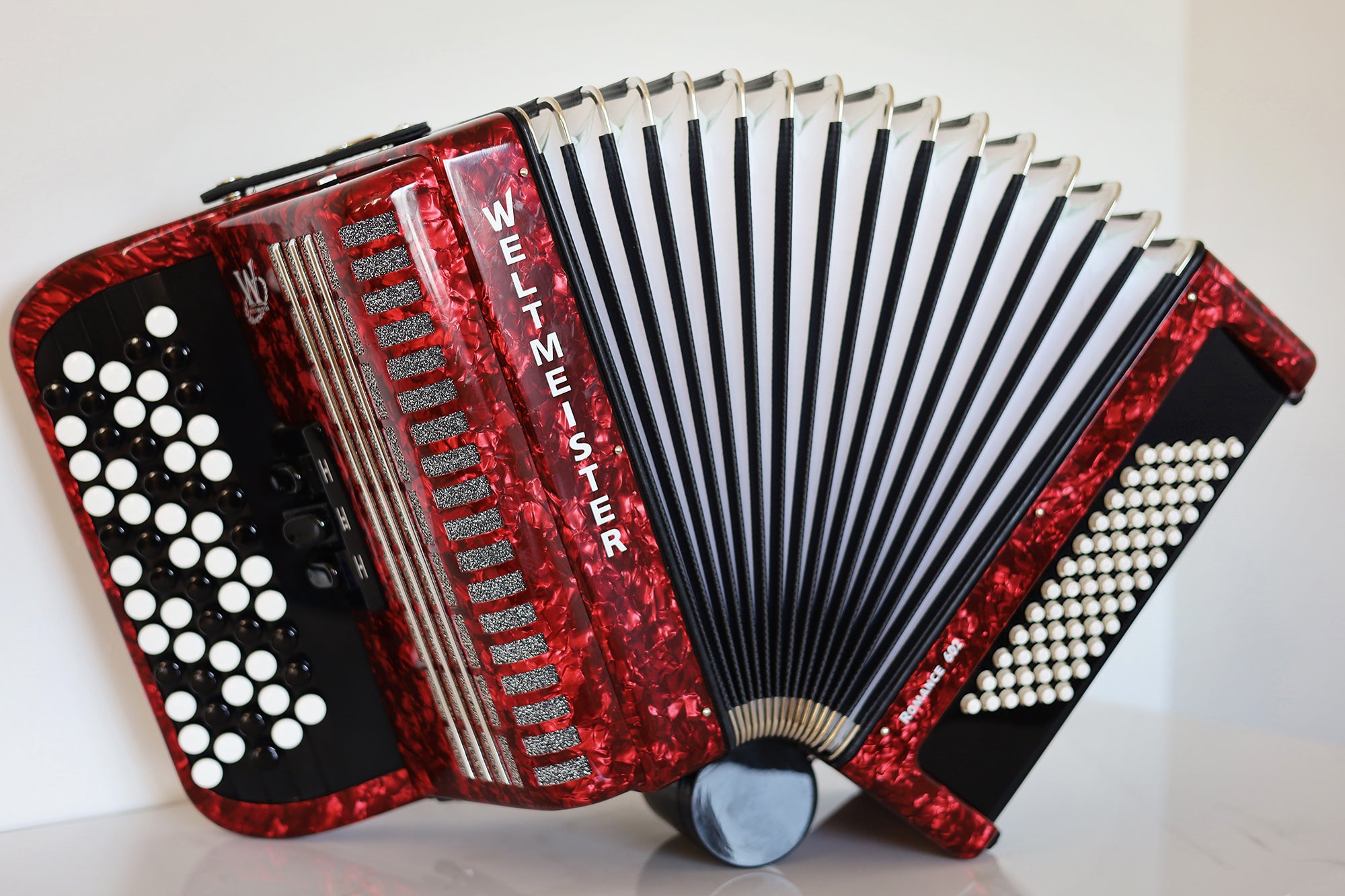 NEW Weltmeister Romance 602 Button Accordion, made in Germany, 72 Bass buttons, Lightweight Accordion B-Gripp, Red Pearl, Straps and Case, Shipping from USA