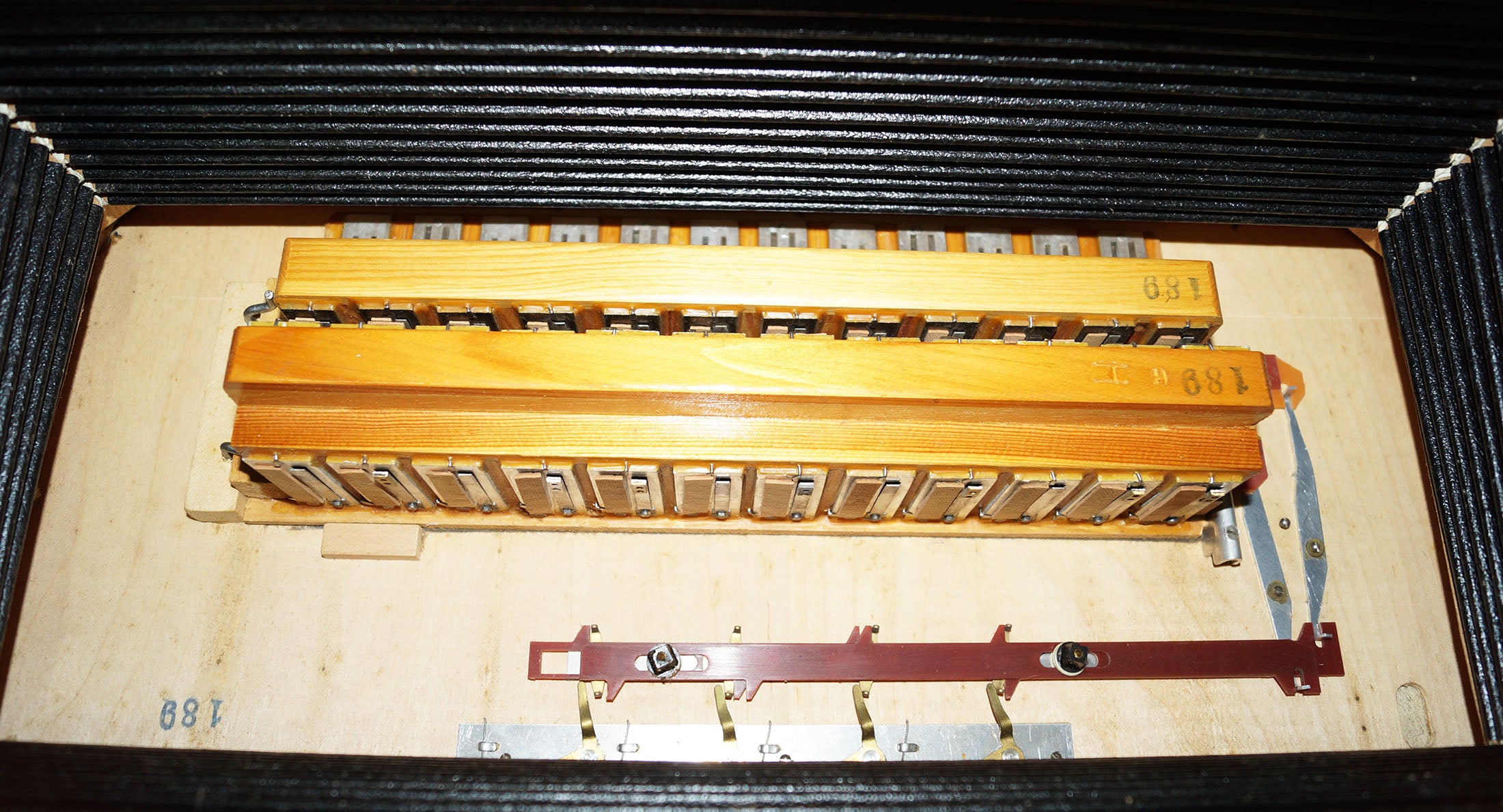 Original Meinel and Herold, made in Germany 120 Bass, 13 Registers, 5 Rows Button Accordion Bayan, 47 Amazing Rich sound!