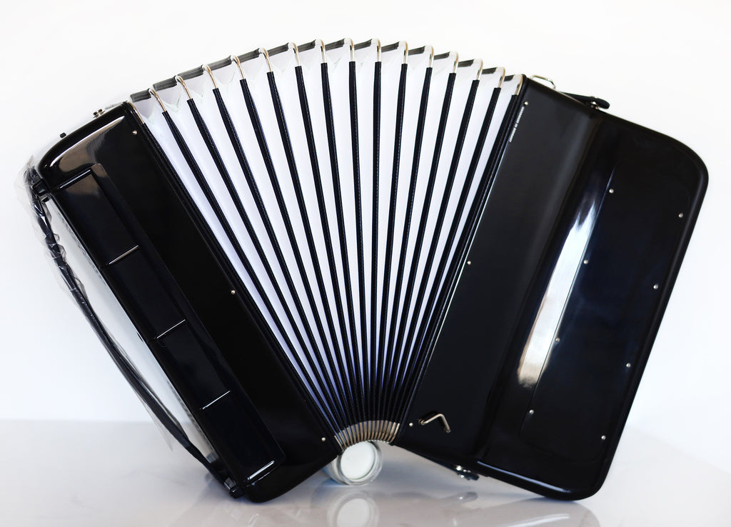 NEW Weltmeister Romance 703 Button Accordion, made in Germany, 96 Bass buttons, 5 Row Accordion B-Gripp, Black, Straps and Case, Shipping from USA