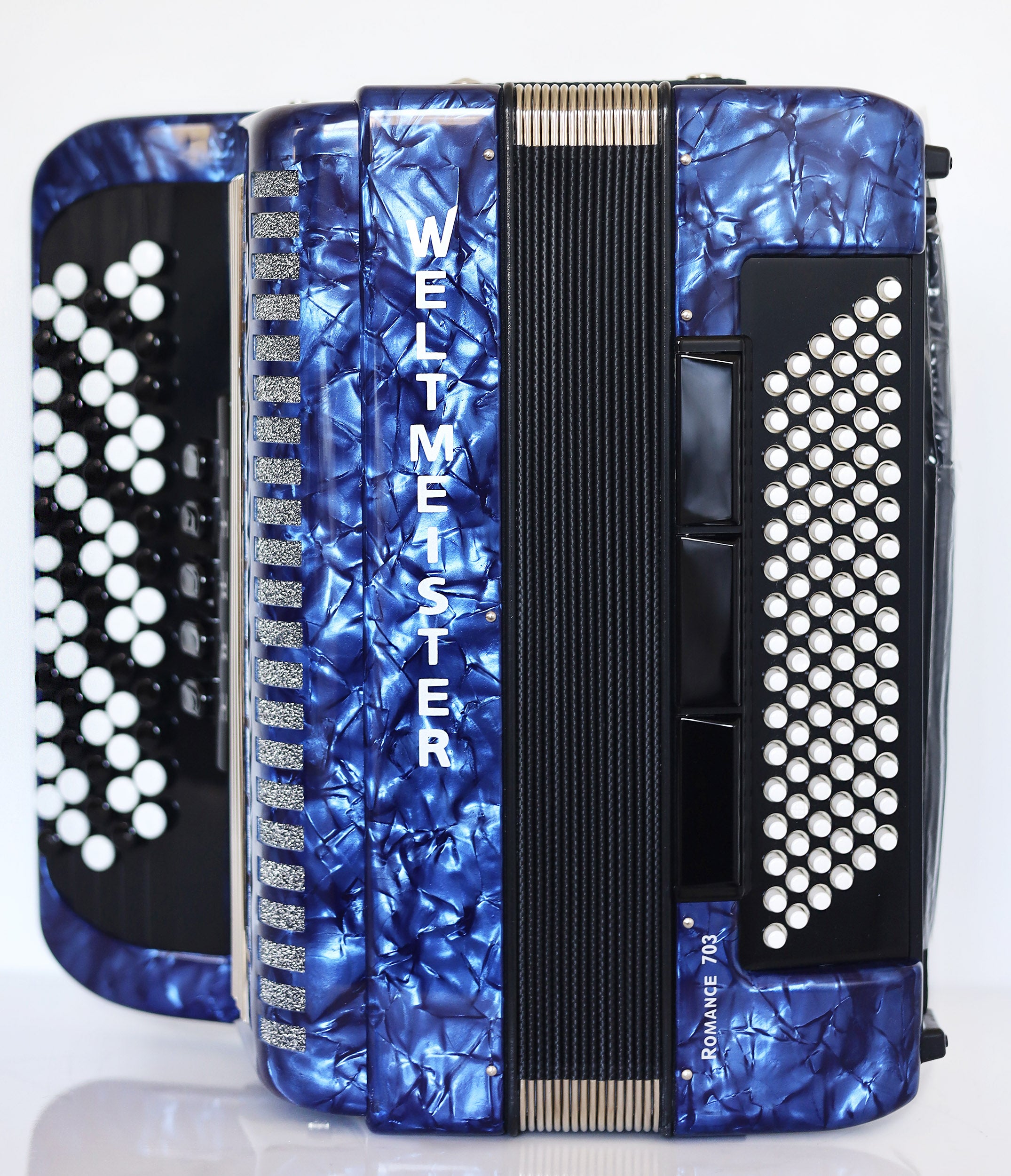 NEW Weltmeister Romance 703 5 Rows Chromatic Button Accordion, made in Germany, 96 Bass buttons, B-Gripp, Blue Pearl, incl. Straps and Case, Item Location USA
