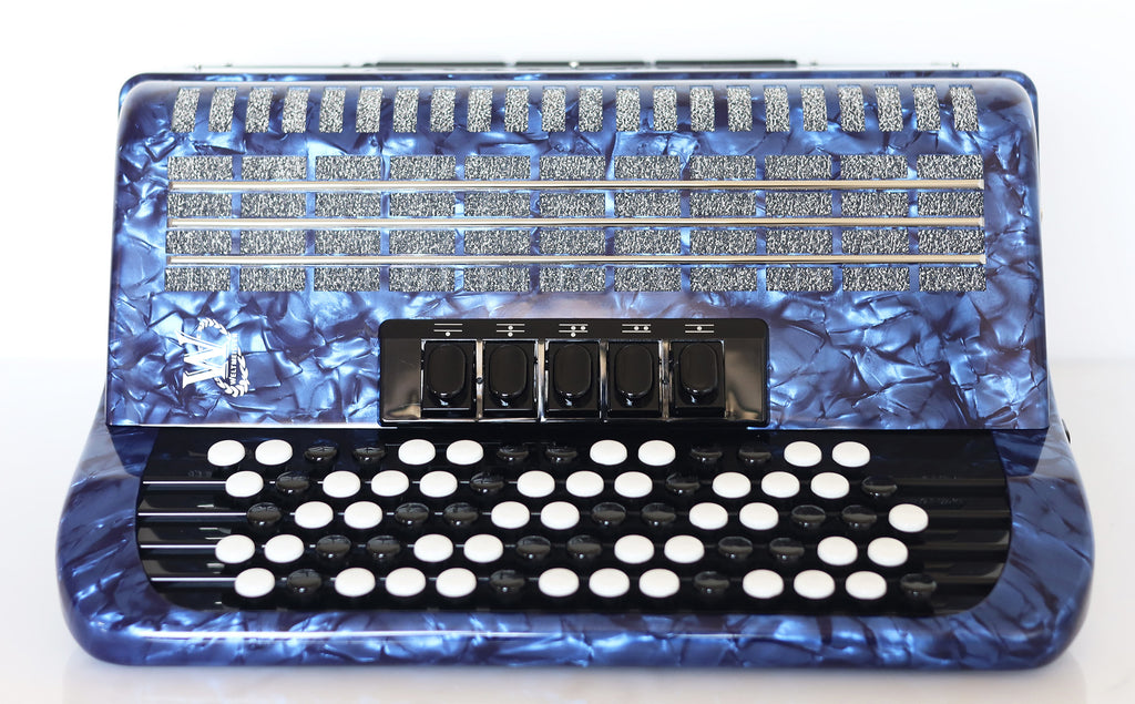 NEW Weltmeister Romance 703 5 Rows Chromatic Button Accordion, made in Germany, 96 Bass buttons, B-Gripp, Blue Pearl, incl. Straps and Case, Item Location USA