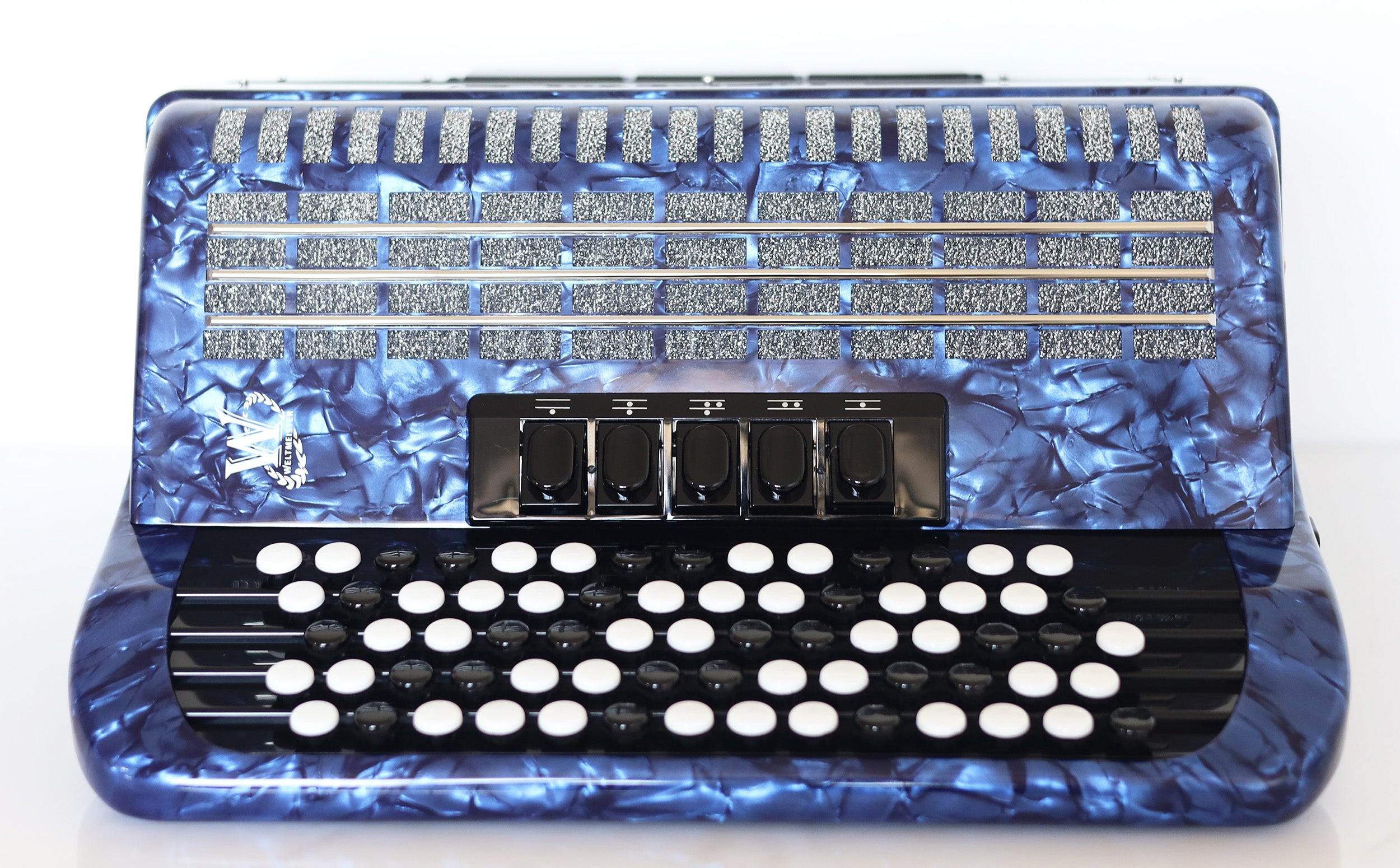 NEW Weltmeister Romance 703 5 Rows Chromatic Button Accordion, made in Germany, 96 Bass buttons, B-Gripp, Blue Pearl, incl. Straps and Case, Item Location USA