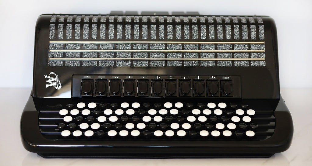 NEW Weltmeister Romance 874 5 Rows Chromatic Button Accordion, made in Germany, 120 Bass buttons, B-Gripp, Black, incl. Straps and Case, Item Location USA