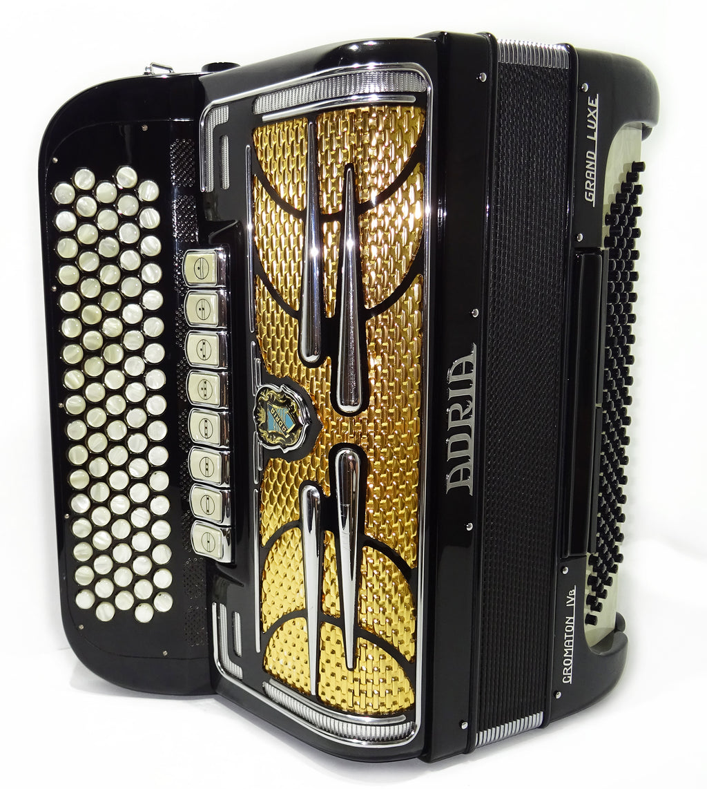 Adria Cromaton IV B Grand Luxe 5 Row Button Accordion 120 Bass, made in Italy, C Griff, Double Cassotto, 2536, includes Straps and Case, Amazing sound!