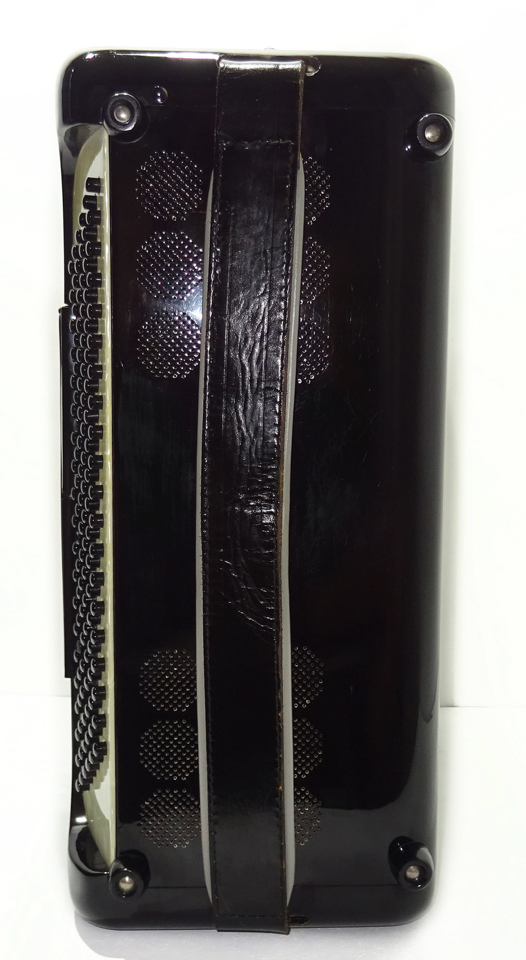 Adria Cromaton IV B Grand Luxe 5 Row Button Accordion 120 Bass, made in Italy, C Griff, Double Cassotto, 2536, includes Straps and Case, Amazing sound!
