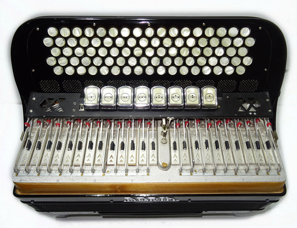 Adria Cromaton IV B Grand Luxe 5 Row Button Accordion 120 Bass, made in Italy, C Griff, Double Cassotto, 2536, includes Straps and Case, Amazing sound!