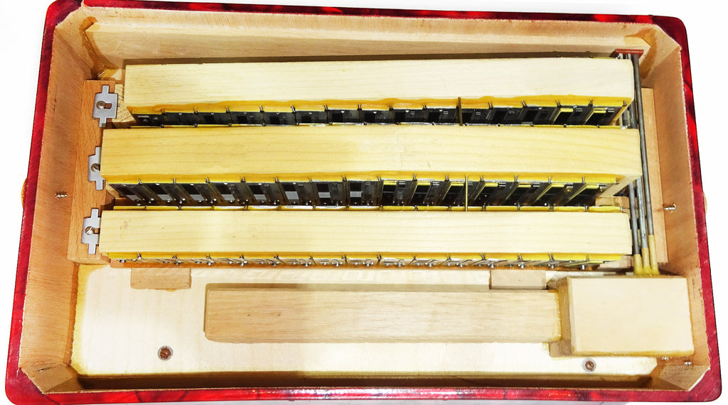 Almost Unused Hohner Norma III DeLuxe Diatonic Button Accordion Garmon German Harmonika 2135, Rare Squeezebox, Fantastic sound!