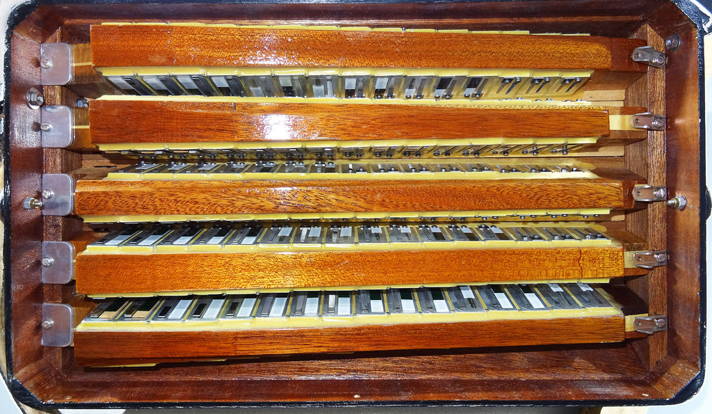 Close to New! Hohner Ouverture V Diatonic Original German Squeezebox Button Accordion Garmon Straps 2040, Rare Luxury Harmonica, Fantastic sound!
