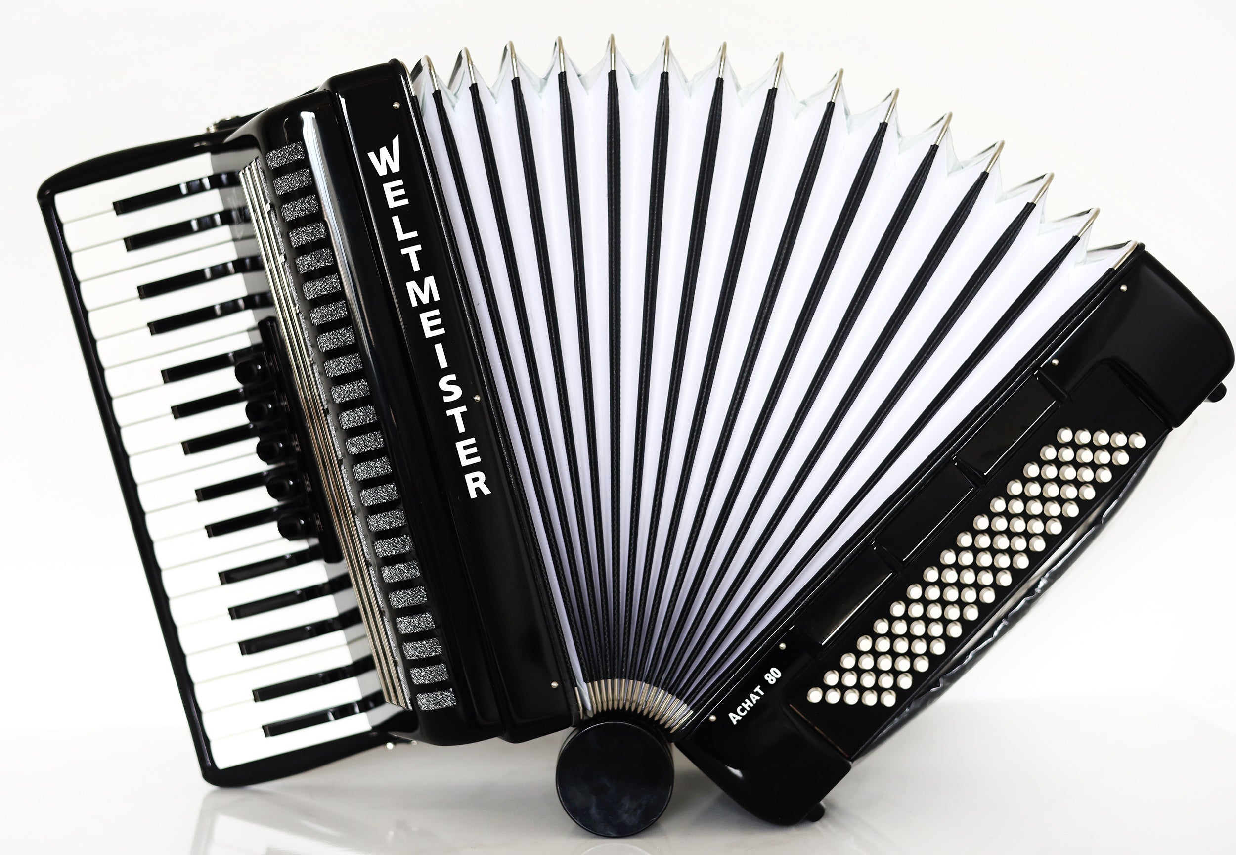 NEW Weltmeister Achat 80 Piano Accordion made in Germany, 80 Bass buttons, Original New Straps and Case, Keyboard Accordian, Black