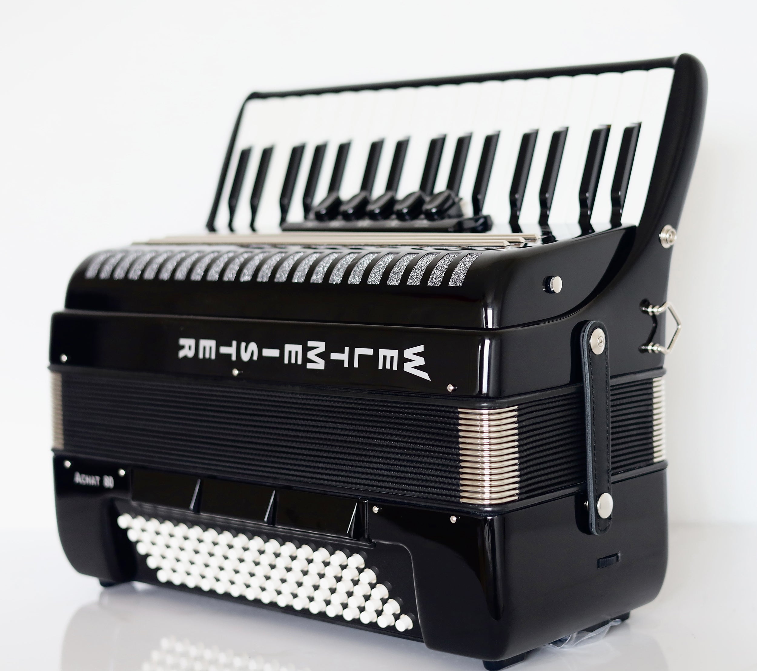 NEW Weltmeister Achat 80 Piano Accordion made in Germany, 80 Bass buttons, Original New Straps and Case, Keyboard Accordian, Black