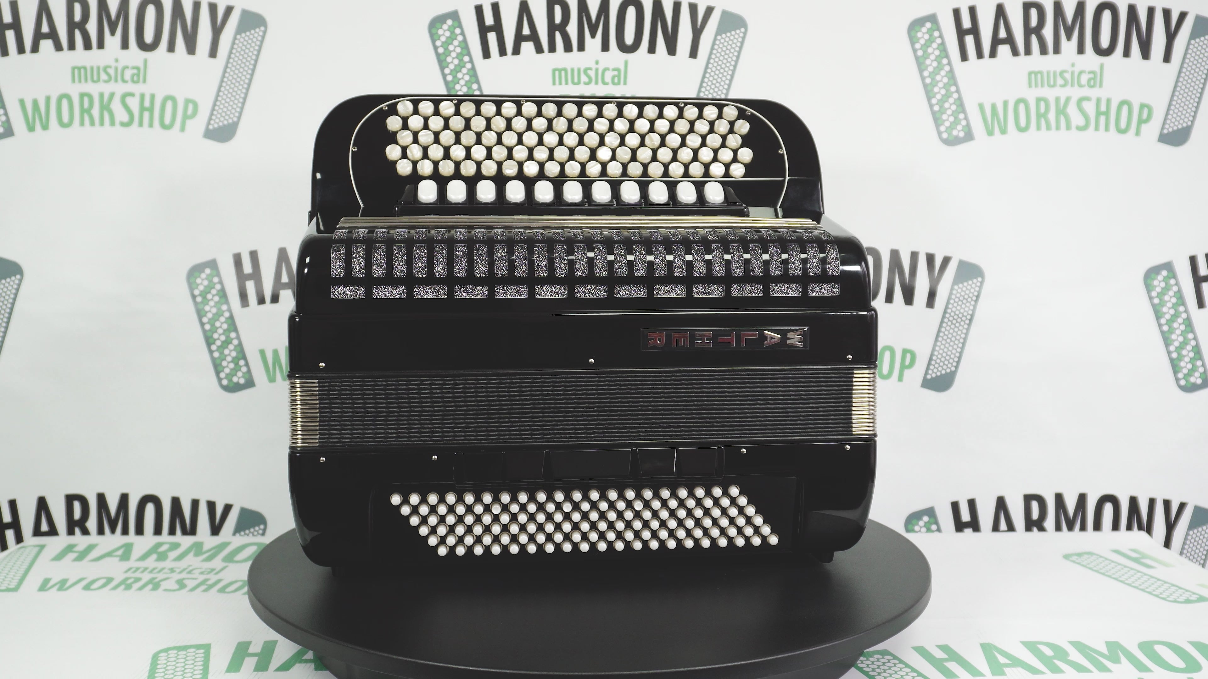 Walther 120 Bass 5 Row Button Accordion C Griff, German Concert Bayan, Straps and Hard Case, Perfect Professional Accordian for Adults, 2501