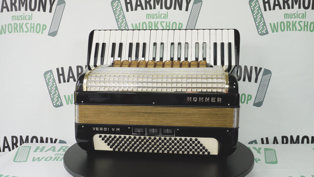 Full Size Horch DeLuxe Accordion 120 Bass, Original Concert Piano Accordion, made in Germany, New Straps and Soft Bag for Gift, 2720