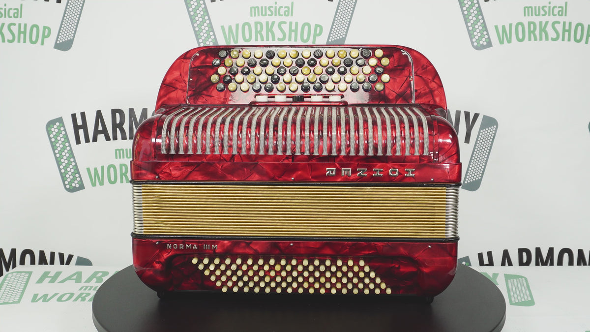Hohner Norma III M Lightweight B Griff 5 Row Button Accordion 96 bass, made in Germany, Bayan Accordian, New Straps and Soft Bag, 2773