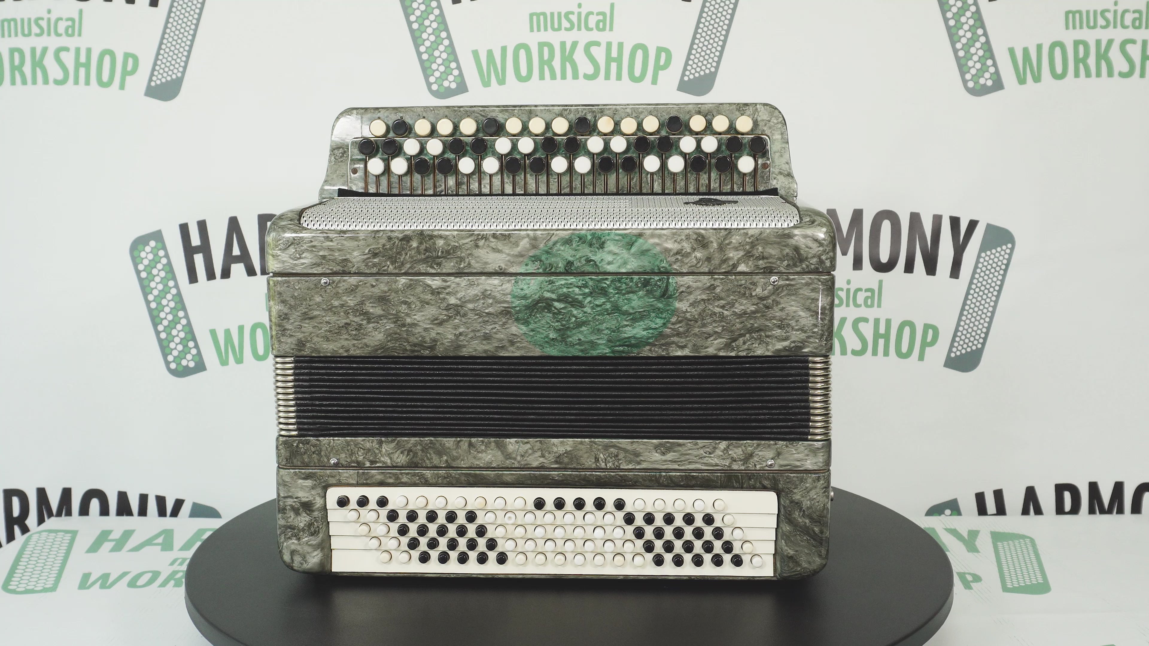 Russian Bayan Tulskiy, 3 Row Tula Chromatic Button Accordion, Vintage Music Box B System, New Straps and Soft Case, 2732